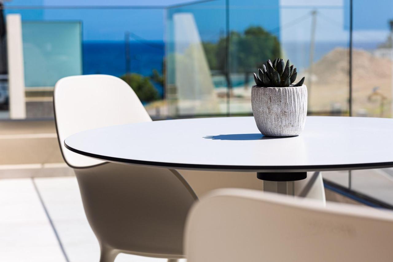 Lagoon Seabreeze Villa, Sumptuous Retreat, By Thinkvilla Pánormos Buitenkant foto