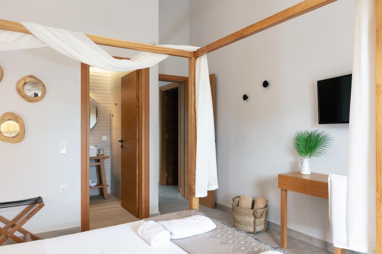 Lagoon Seabreeze Villa, Sumptuous Retreat, By Thinkvilla Pánormos Buitenkant foto